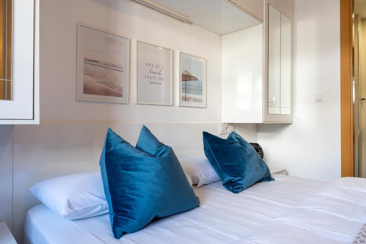 Spacious 2bed Family In Puerto Marina *