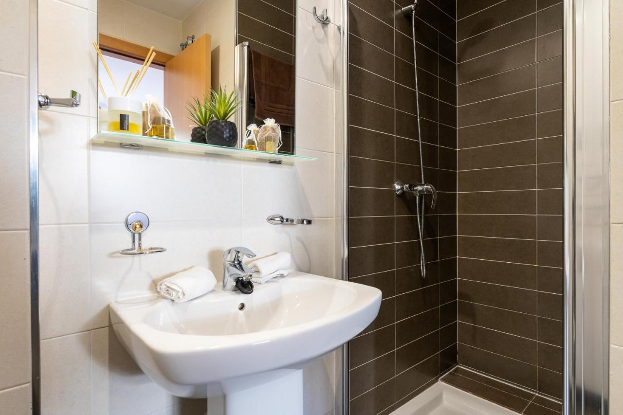 Apartment Spacious 2bed Family In Puerto Marina